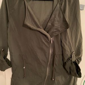 NWOT Relaxed comfy jacket. M.